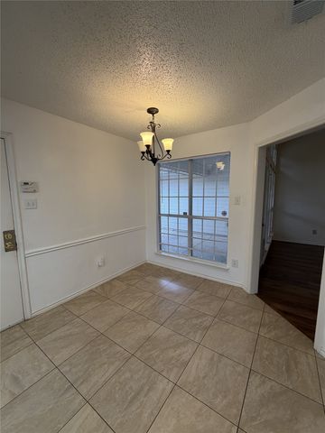 1426 Mapleview Drive, Carrollton, TX 75007