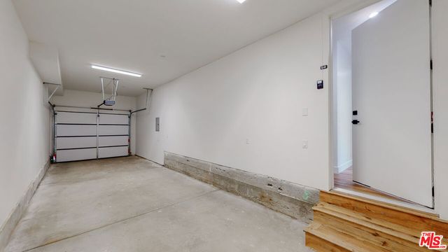 4462 Maplewood Avenue, Los Angeles, CA 90004