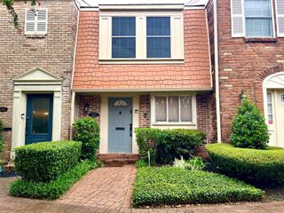 6485 Burgoyne Road 43, Houston, TX 77057