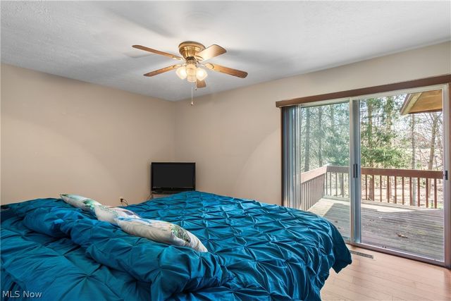 3586 Leafland Street NW, Uniontown, OH 44685