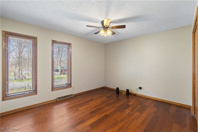 3586 Leafland Street NW, Uniontown, OH 44685