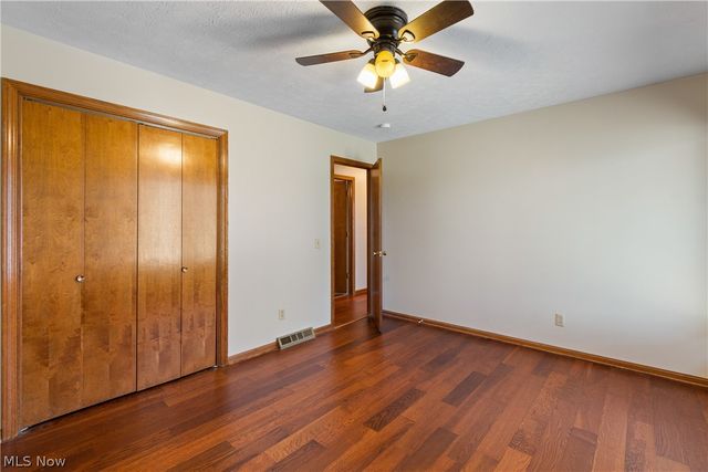 3586 Leafland Street NW, Uniontown, OH 44685