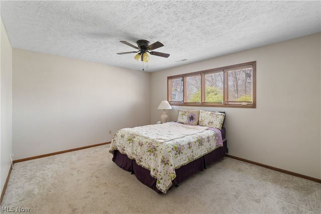 3586 Leafland Street NW, Uniontown, OH 44685