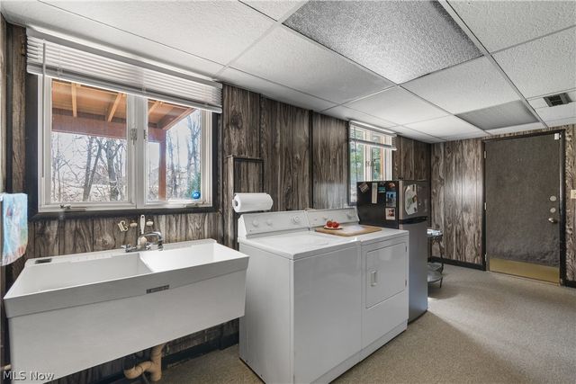 3586 Leafland Street NW, Uniontown, OH 44685