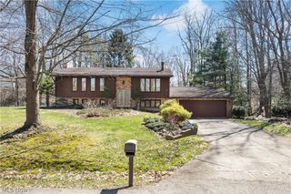 3586 Leafland Street NW, Uniontown, OH 44685