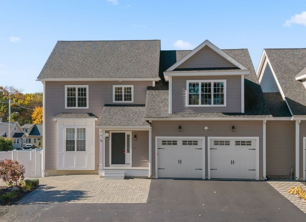 75 Elm St 75, Shrewsbury, MA 01545
