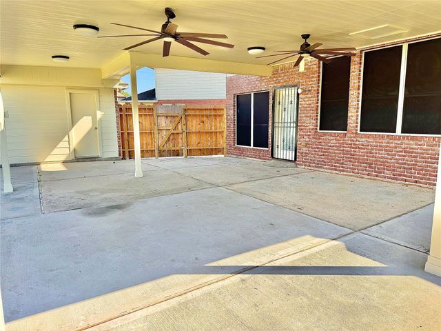 14939 Barton Grove Lane, Humble, TX 77396