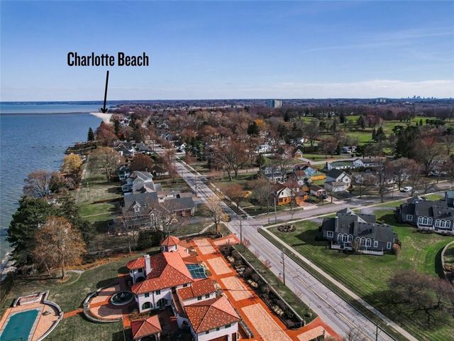 65 Cloverdale Street, Rochester, NY 14612