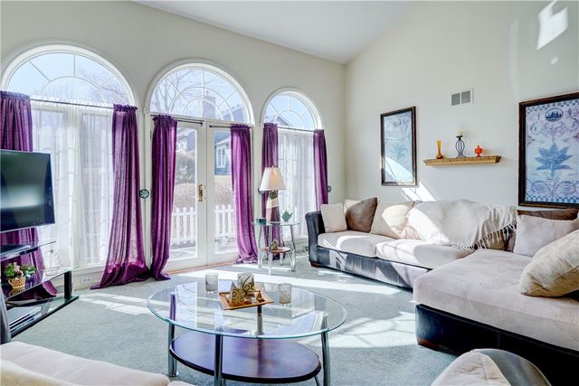 65 Cloverdale Street, Rochester, NY 14612