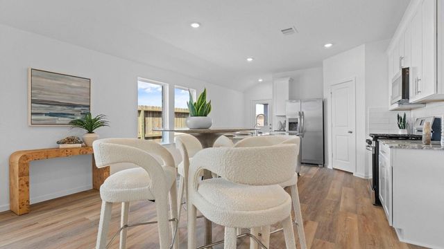 3525 Longhorn Valley Street, League City, TX 77573
