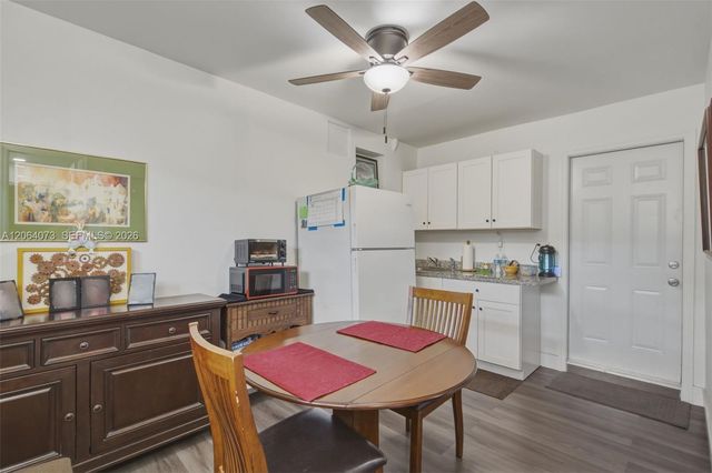 11621 NW 58th Pl, Hialeah, FL 33012