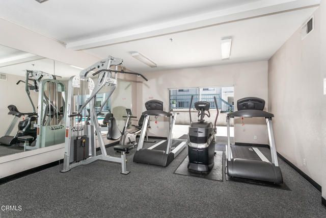 300 N El Molino Avenue 210, Pasadena, CA 91101