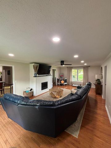 13025 St Rt 131, Symsonia, KY 42082