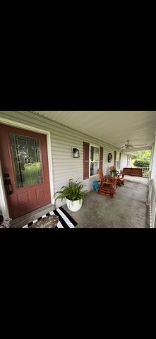 13025 St Rt 131, Symsonia, KY 42082