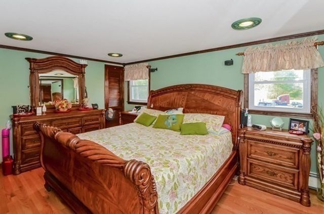 365 Elm St, Bridgewater, MA 02324