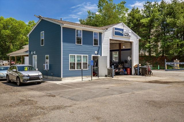 365 Elm St, Bridgewater, MA 02324