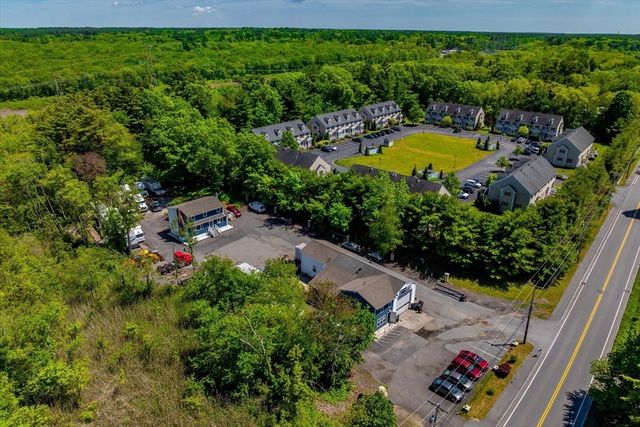 365 Elm St, Bridgewater, MA 02324