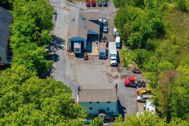 365 Elm St, Bridgewater, MA 02324