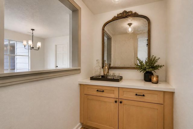 11902 Fawnview Drive, Houston, TX 77070