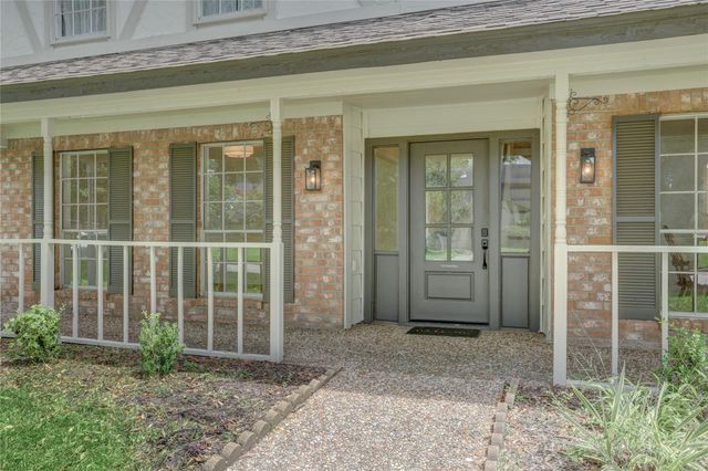 11902 Fawnview Drive, Houston, TX 77070