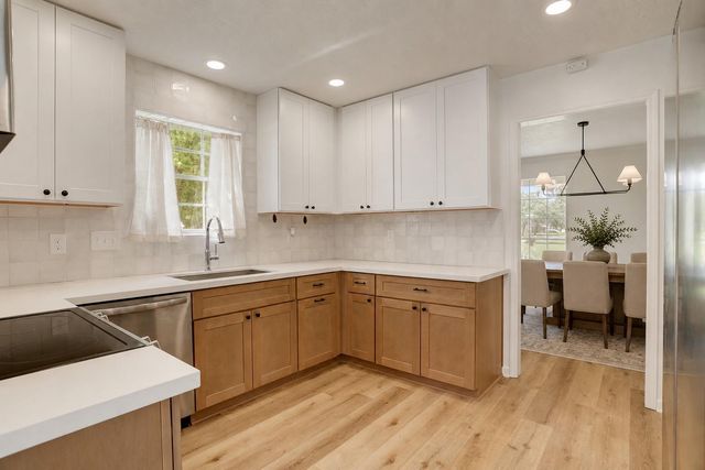 11902 Fawnview Drive, Houston, TX 77070