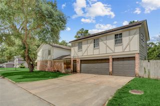11902 Fawnview Drive, Houston, TX 77070