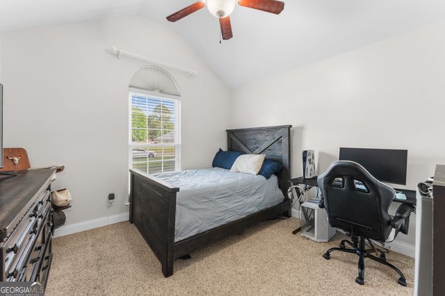 40 Abigail Circle, Ellabell, GA 31308