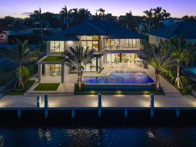 24 Fiesta Way, Fort Lauderdale, FL 33301