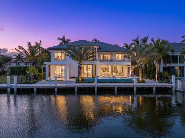 24 Fiesta Way, Fort Lauderdale, FL 33301