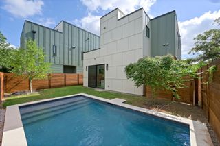 1104 Gunter ST 1/2, Austin, TX 78702