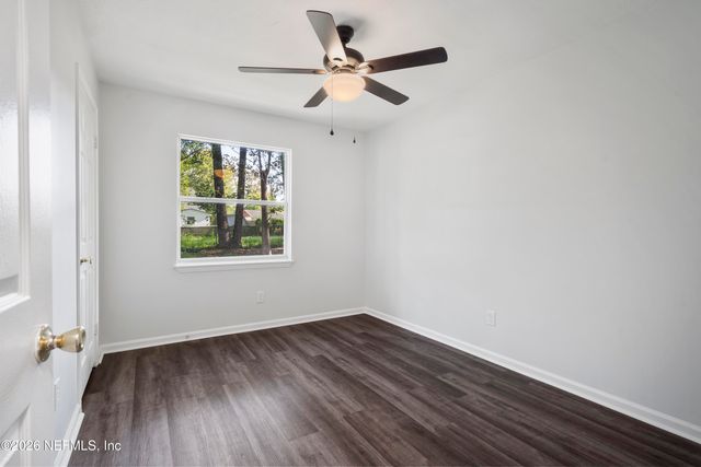2698 N PINEWOOD Boulevard, Middleburg, FL 32068