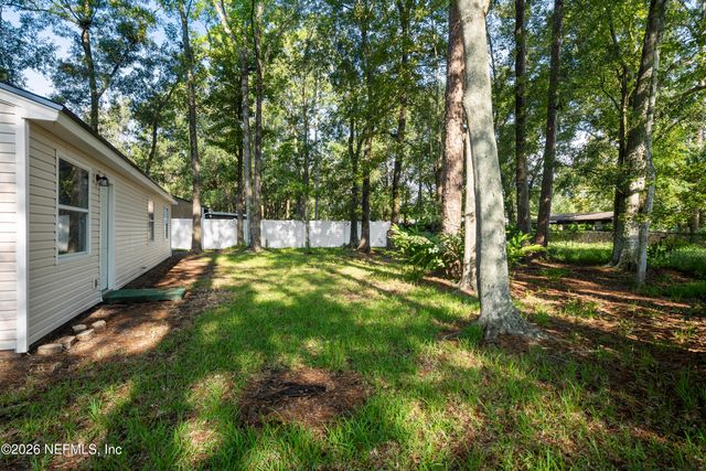 2698 N PINEWOOD Boulevard, Middleburg, FL 32068