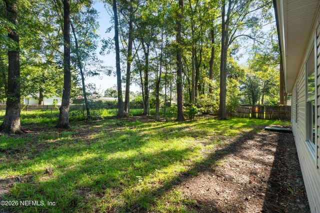 2698 N PINEWOOD Boulevard, Middleburg, FL 32068