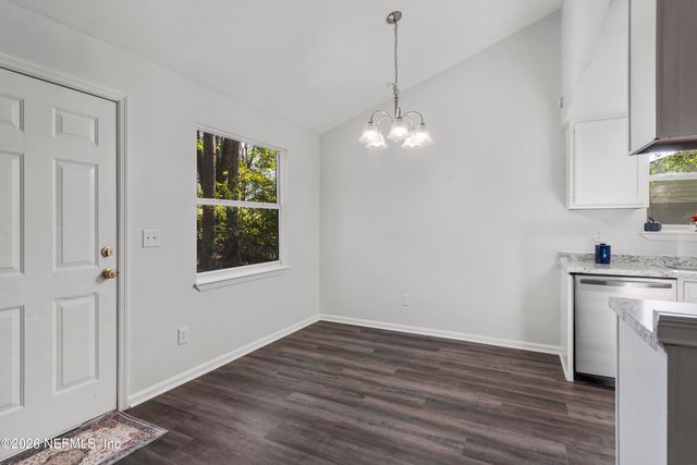 2698 N PINEWOOD Boulevard, Middleburg, FL 32068