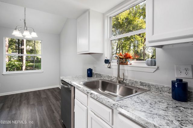 2698 N PINEWOOD Boulevard, Middleburg, FL 32068