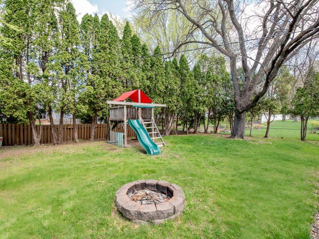 10419 Morris Road, Bloomington, MN 55437