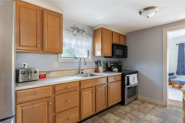 1379 Route 3A, Bow, NH 03304