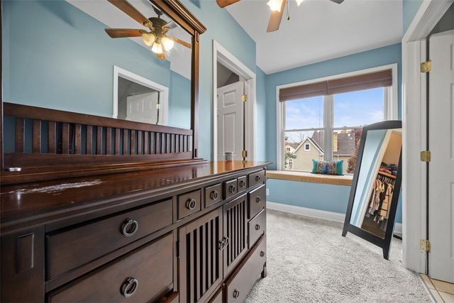 10 Hawthorne Ave, Crafton, PA 15205