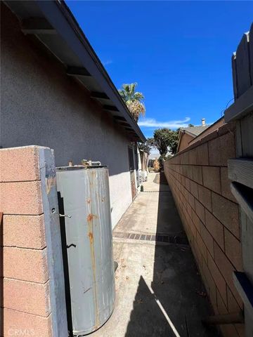 1522 Densmore Street, Pomona, CA 91767