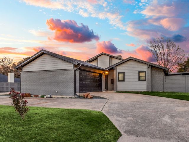 11510 Midway Road, Dallas, TX 75229