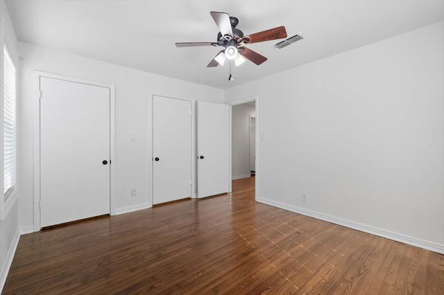 4028 Boyd Avenue, Fort Worth, TX 76109
