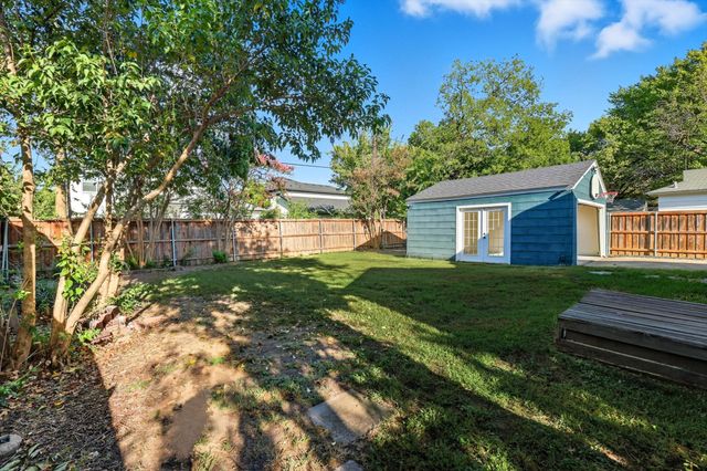 4028 Boyd Avenue, Fort Worth, TX 76109