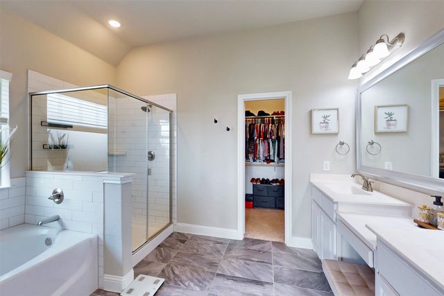 12717 Cactus Court, Godley, TX 76044