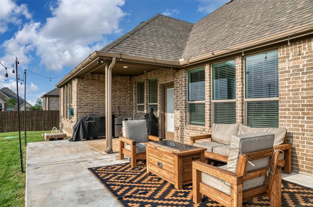 12717 Cactus Court, Godley, TX 76044