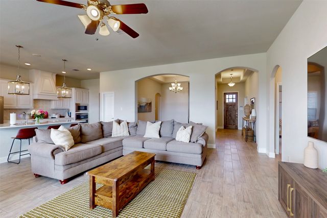12717 Cactus Court, Godley, TX 76044