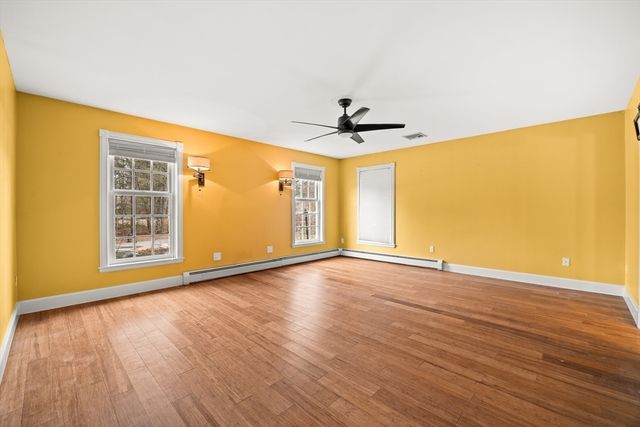 71 Tania Drive, Taunton, MA 02718