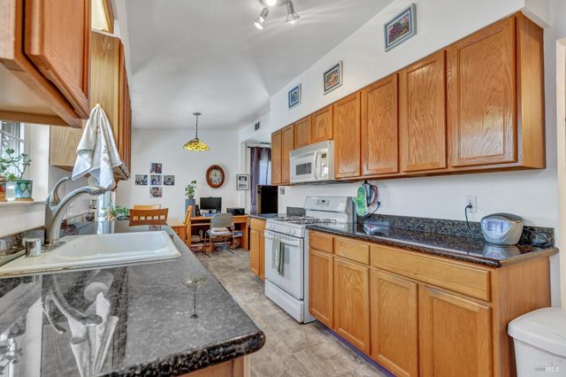 1324 Delwood St, Vallejo, CA 94591