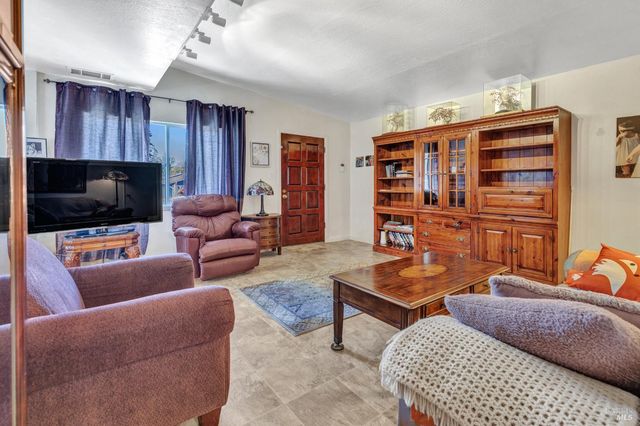 1324 Delwood St, Vallejo, CA 94591