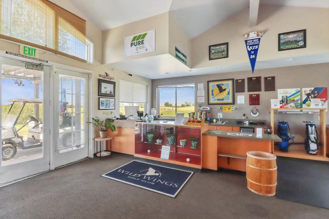 18400 Mandarin St, Woodland, CA 95695