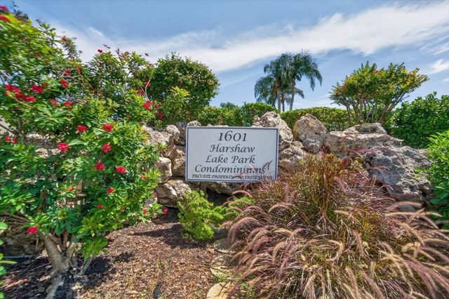 1601 43RD STREET N 233, St Petersburg, FL 33713